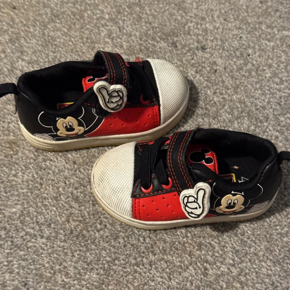 Disney Mickey Mouse Kids Shoes - Red and Black Size 4